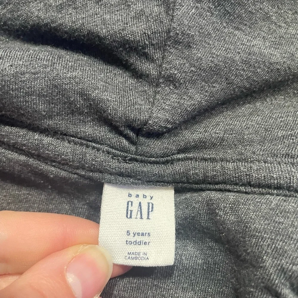 GAP Kids Gray Hoodie 5 years Toddler